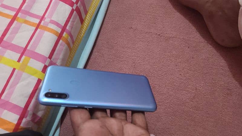 samsung A11 2gb 32gb 5