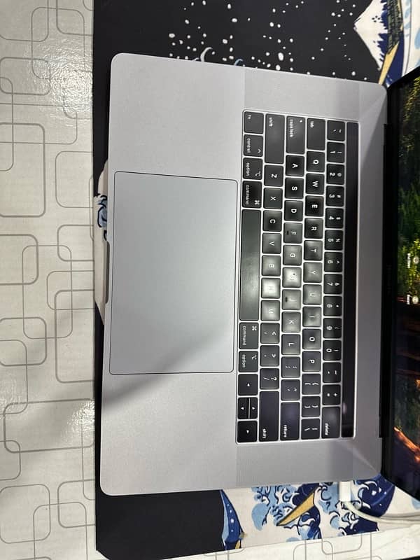 MacBook Pro 2018 i7 16/512 6