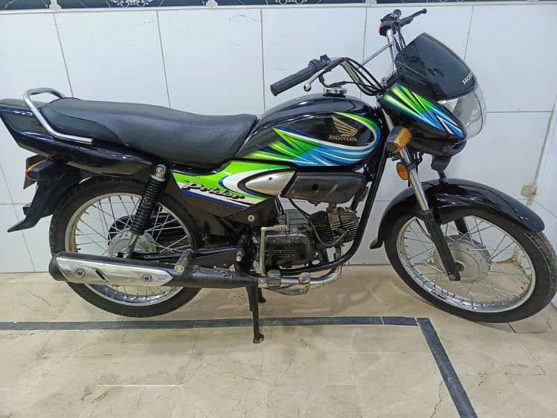 Honda pridor (2019) karachi 0