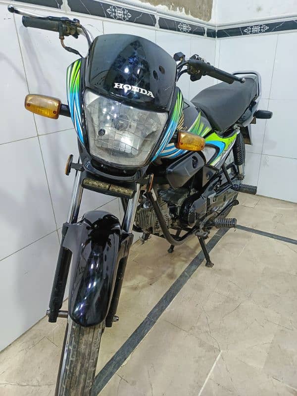 Honda pridor (2019) karachi 6