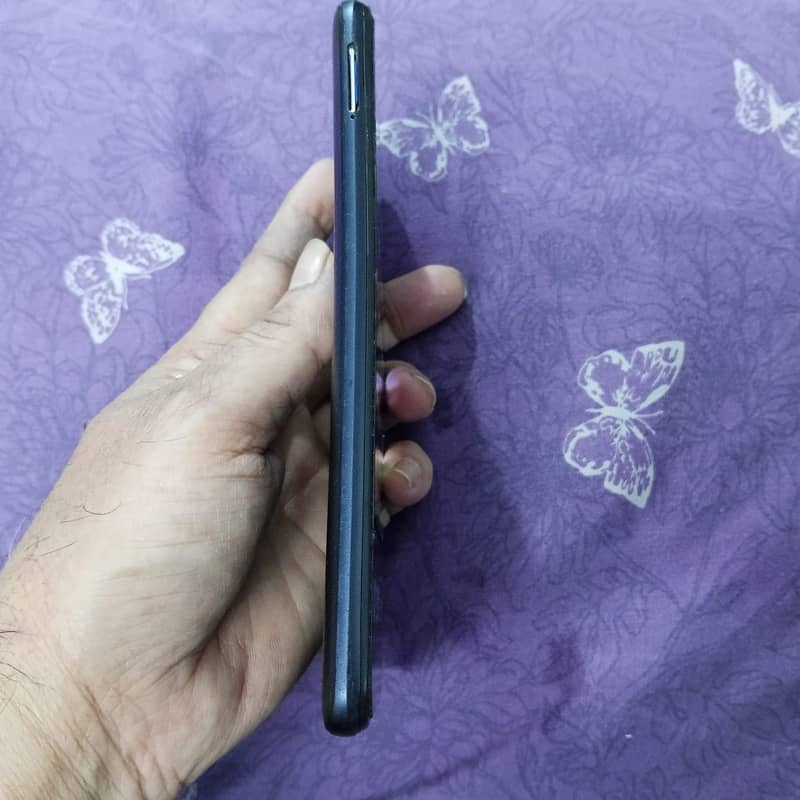 Realme Narzo 50i 4