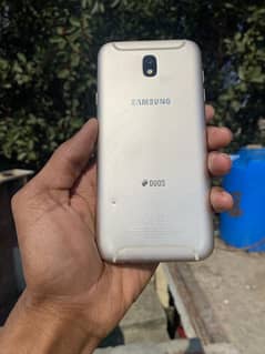 samsung j7 pro