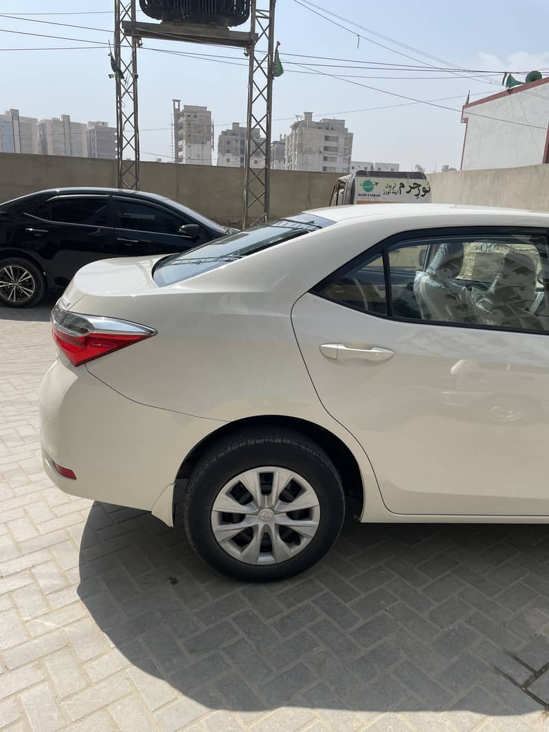 Toyota Corolla GLI 2019 4