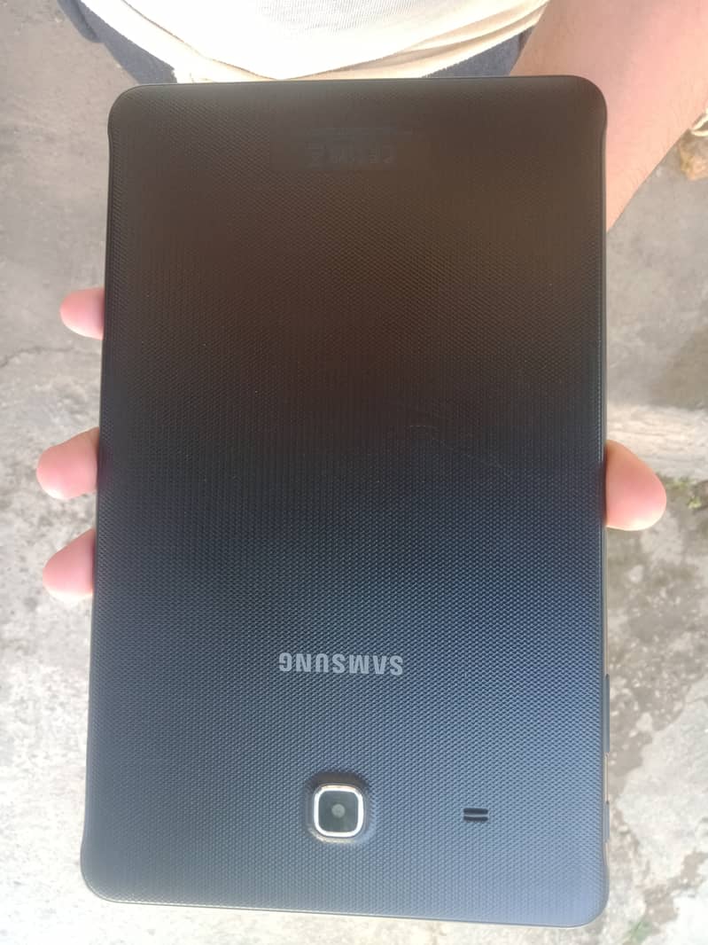 Samsung Galaxy tab E 5