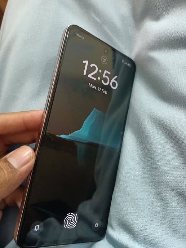 OPPO Reno 12f 1