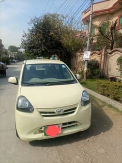 Daihatsu Mira 2012