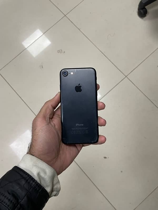 iphone 7 32 GB 1