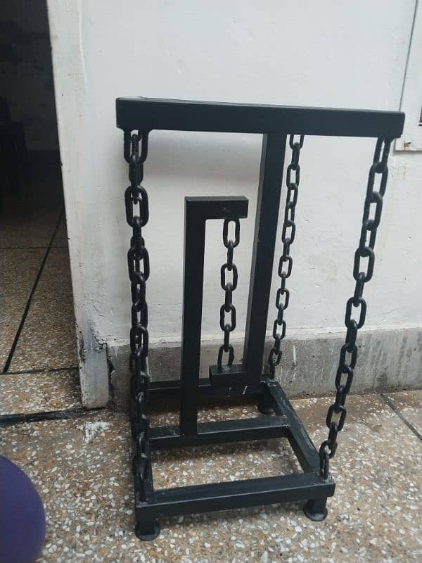 Unique Handmade Steel Chain Table (Plant stand)– Black Powder Coated 0