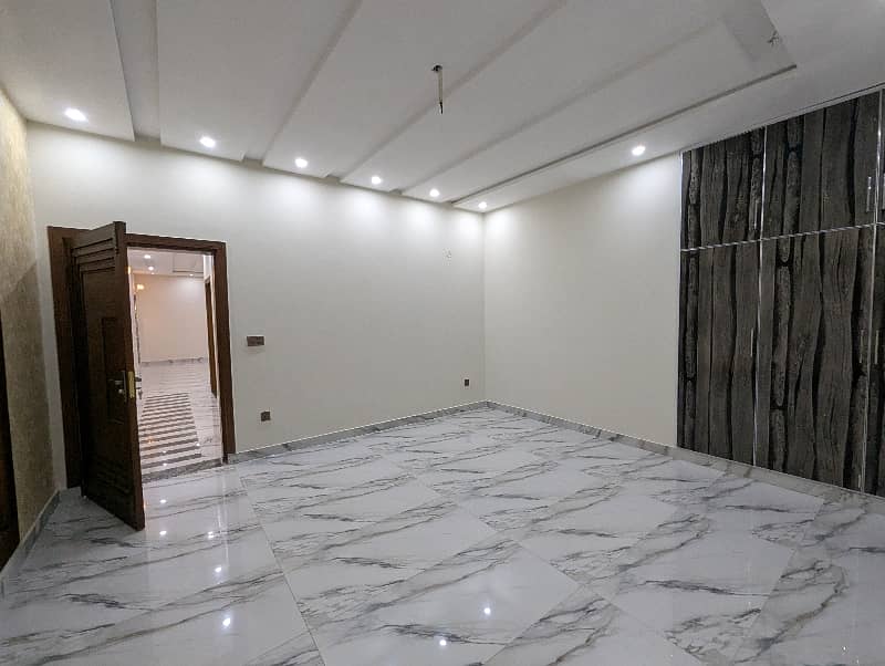 10 Marla Brand New Luxury Spanish Style Double Storey Double Unit House Available For Sale In Architect Society Near UCP University Surrounding Joher Town Lahore. 20