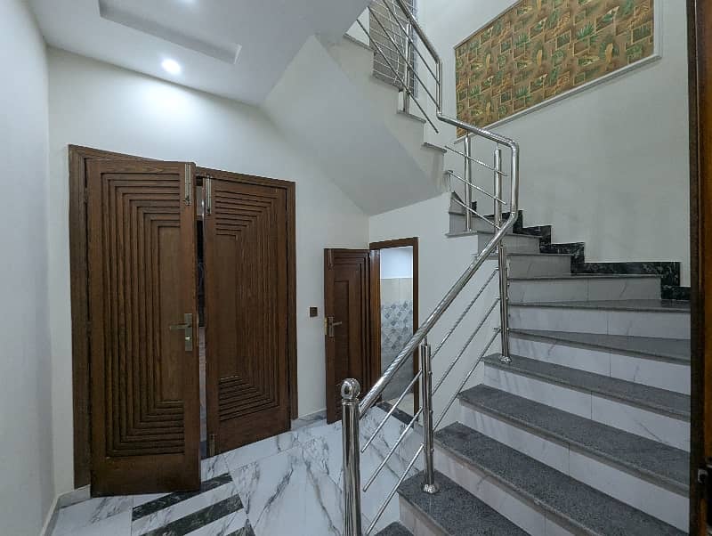 10 Marla Brand New Luxury Spanish Style Double Storey Double Unit House Available For Sale In Architect Society Near UCP University Surrounding Joher Town Lahore. 26