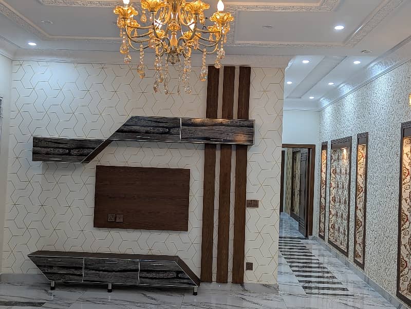 10 Marla Brand New Luxury Spanish Style Double Storey Double Unit House Available For Sale In Architect Society Near UCP University Surrounding Joher Town Lahore. 29