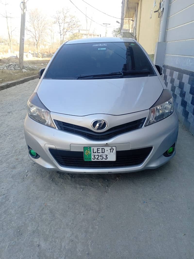 Toyota Vitz 2013 3