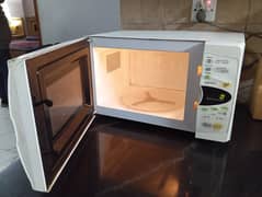 LG microwave