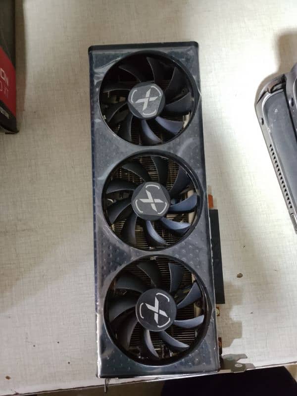 AMD RADEON RX 6600 XT 6