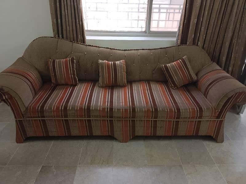 7 seater sofa 0