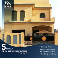 5-MARLA FACING PARK GREY STRUCTURE HOUSE A+ CONSTRUCTION HOT LOCATION LDA APPROVED AREA AVAILABLE FOR SALE IN NEW LAHORE CITY PHASE2