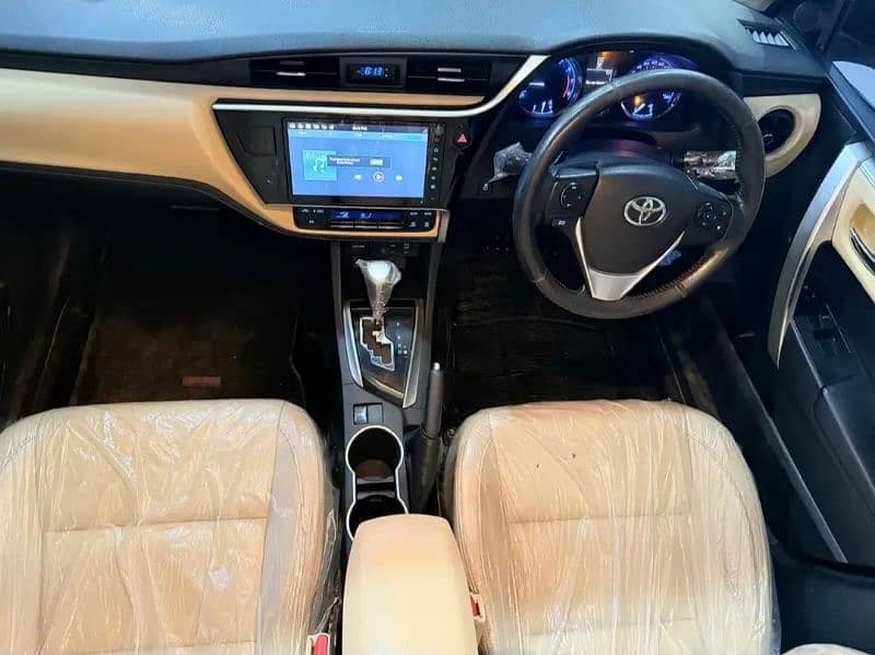 Toyota Altis Grande 2019 4