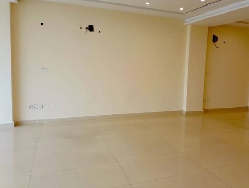 8 Marla 1st Floor Office With Elevator For Rent In DHA Phase 8,Block D, Lahore. 5