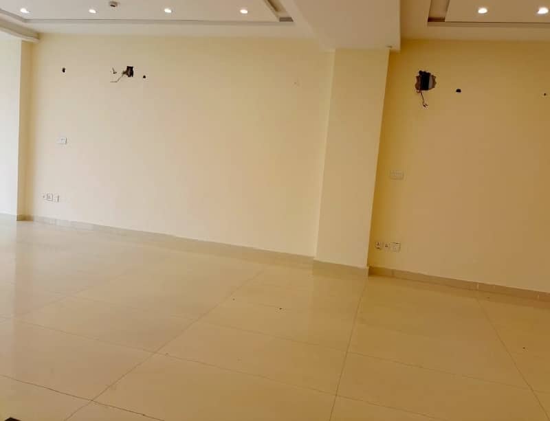 8 Marla 1st Floor Office With Elevator For Rent In DHA Phase 8,Block D, Lahore. 6