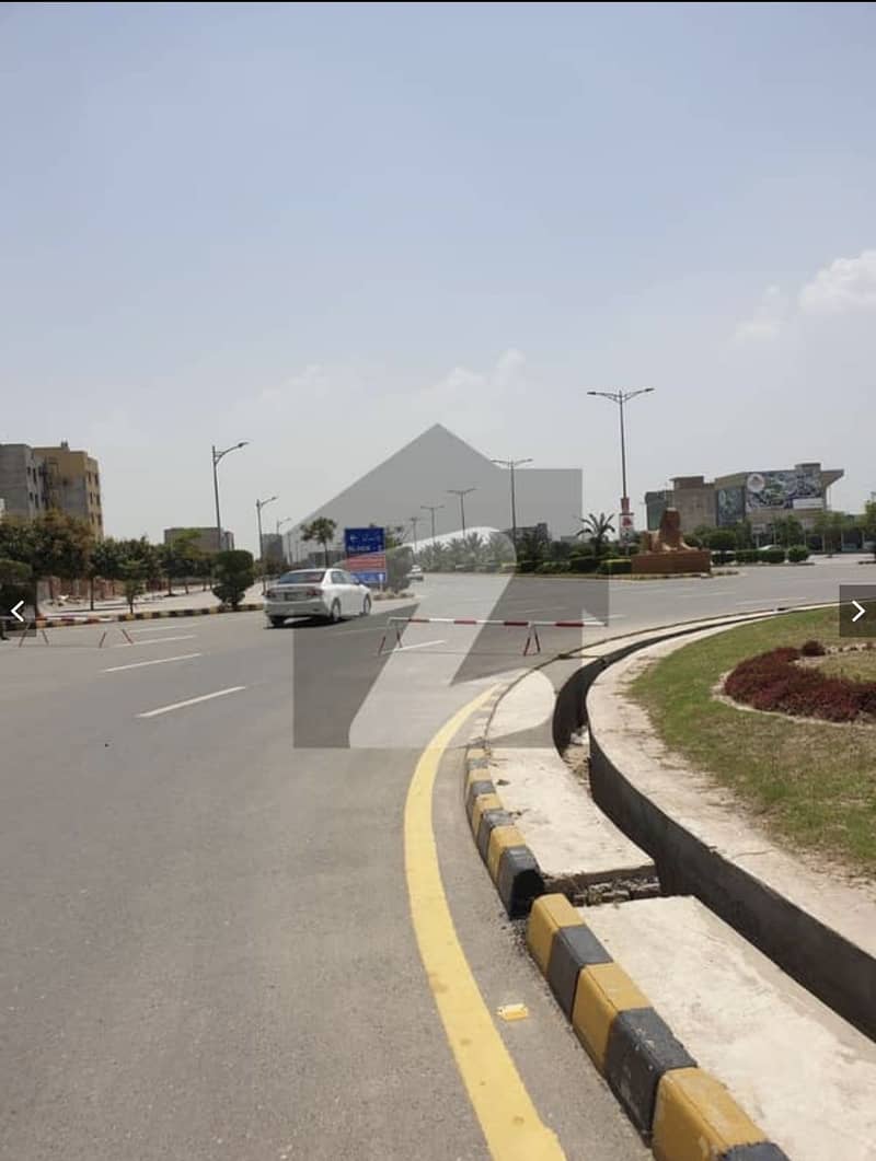 5 Marla Residential On Ground Possession Plot Available For Sale In Union Living Main Canal Road Lahore 5