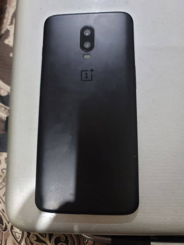 one plus 6T dual sim 8/128 2