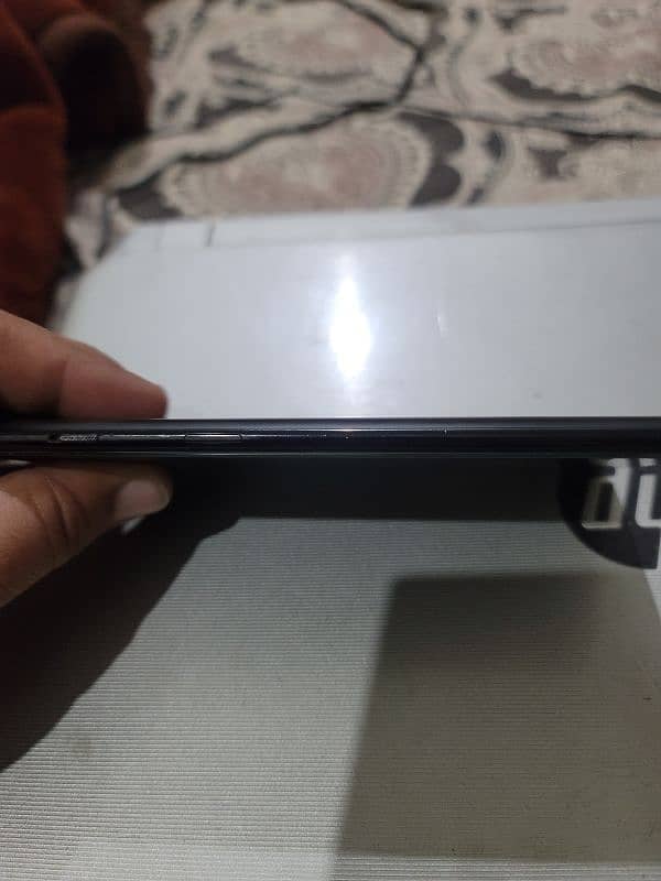 one plus 6T dual sim 8/128 4