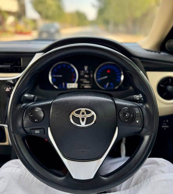 Toyota Corolla Altis 2020 special edition Karachi registered 4