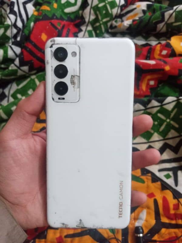 tecno camon 18t 1