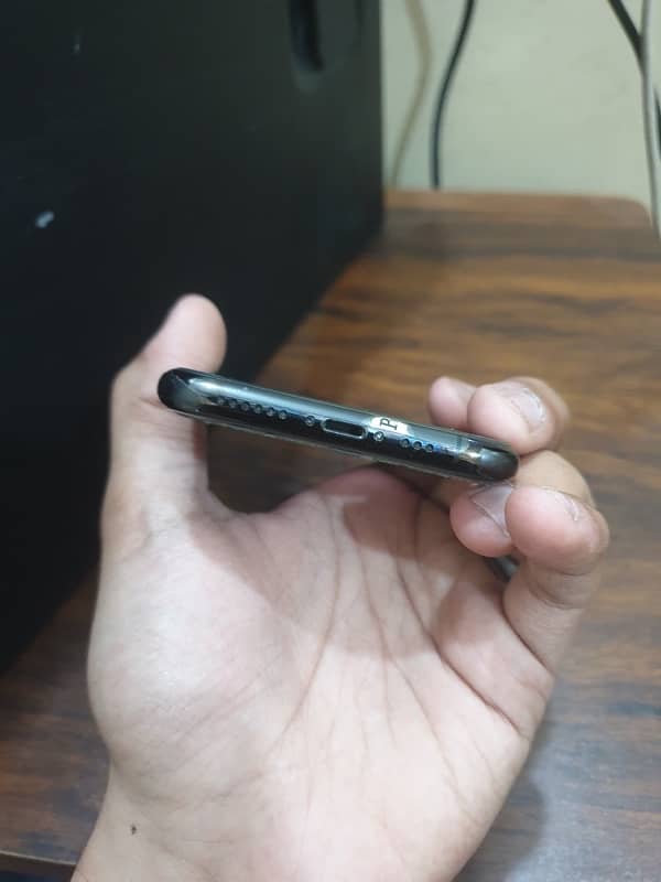 Iphone 11 Pro Non PTA 64Gb 4 Months Sim timing 3