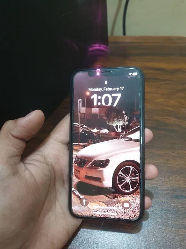 Iphone 11 Pro Non PTA 64Gb 4 Months Sim timing 8