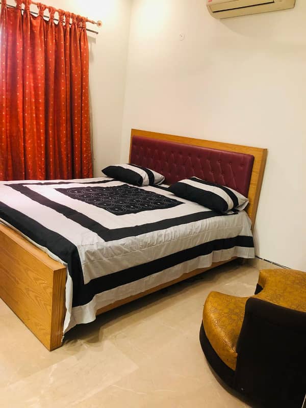 Fully Furnished Rooms Available For Rent ( Only For Males) 3