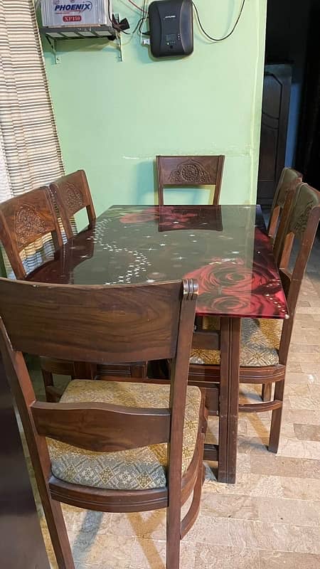 Dining table with set of 6chairs 1