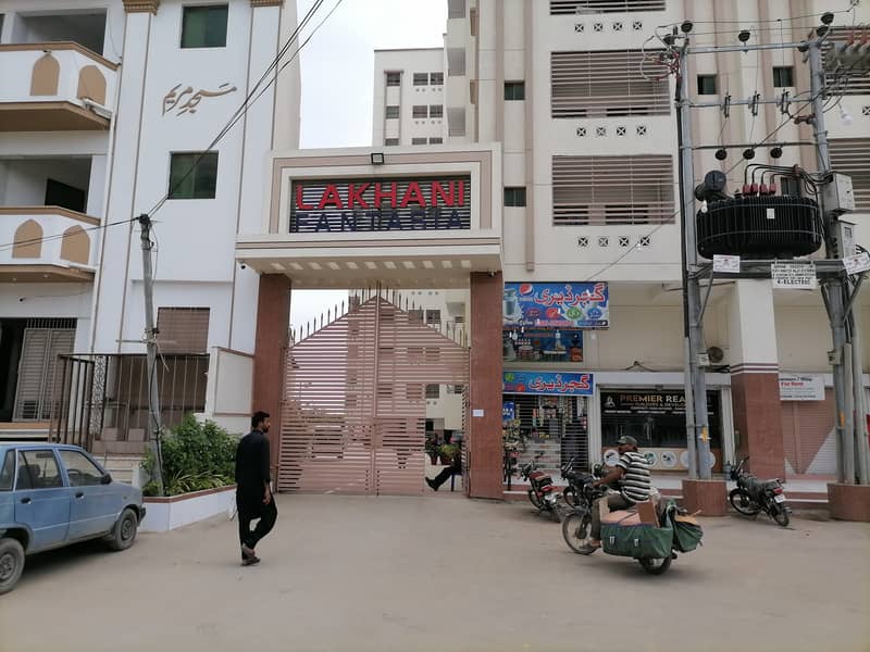 Lakhani Fantasia Shop Of 650 Square Feet Is Available In Contemporary Neighborhood Of Malir 1