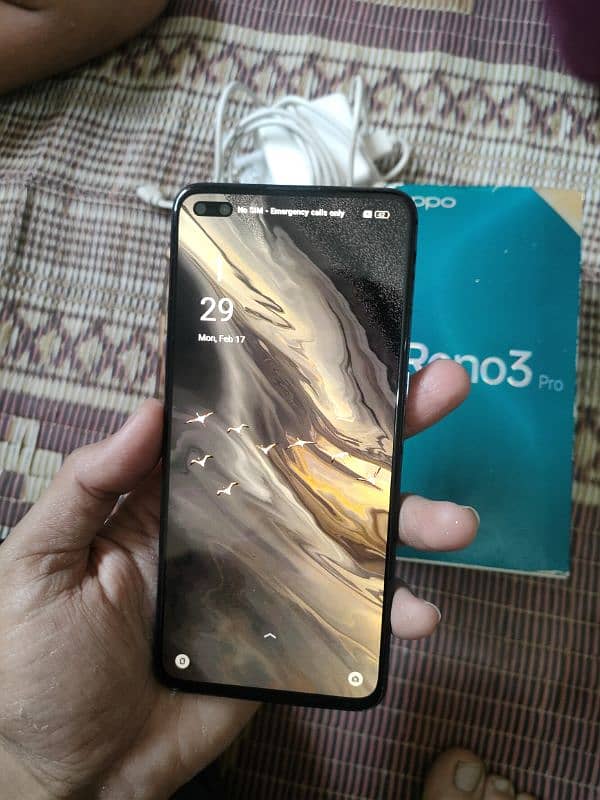 Oppo reno 3 pro (8/256) 1