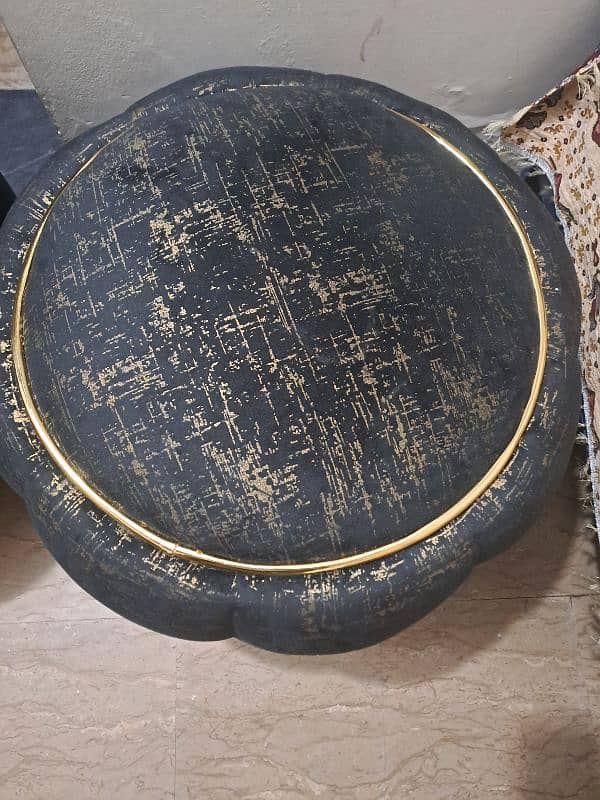 Ottoman in Black and Golden Color 4