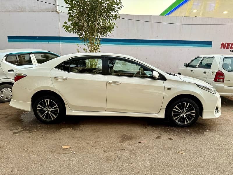 Toyota Altis Grande 2021 4