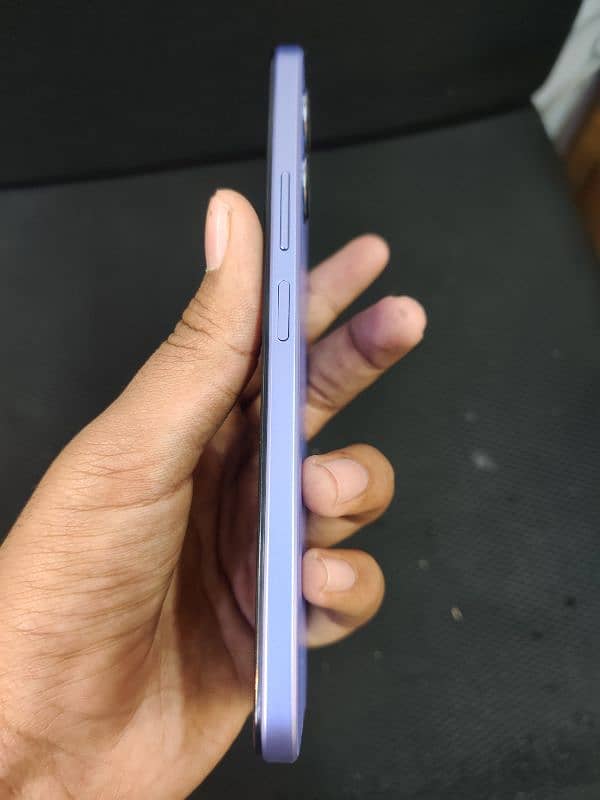 Vivo Y 17s Available 1