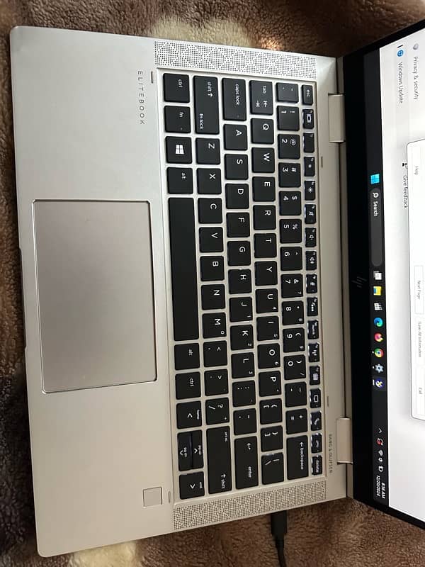 Hp 1030 G3 Elitebook i7 8th generation 1