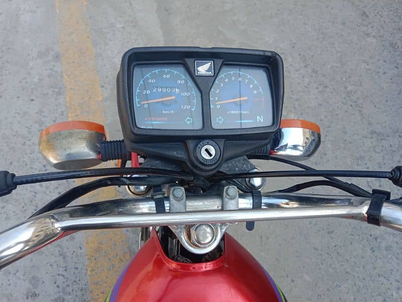 Honda CG 125 6