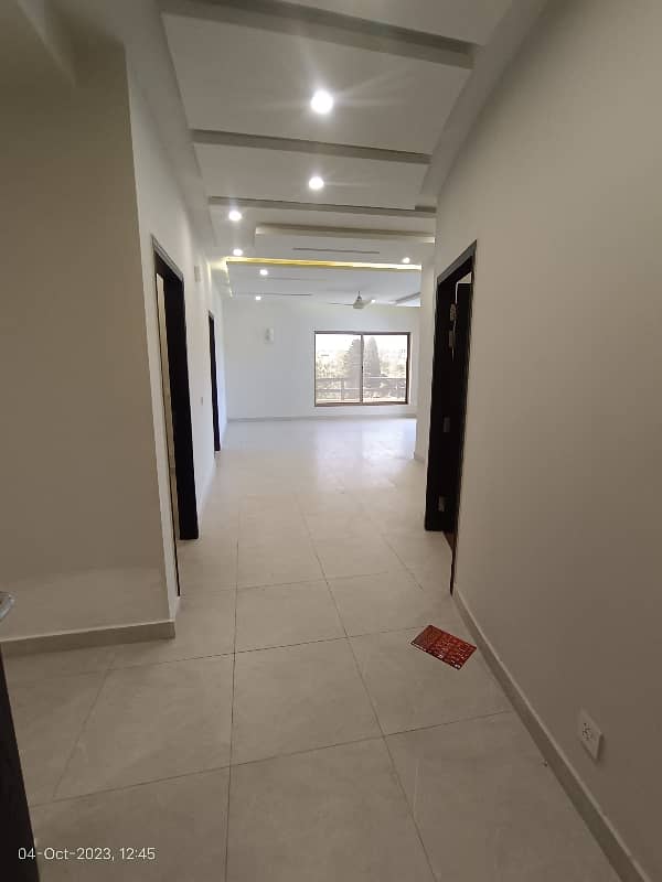 3 Bedroom Apartments Available For Rent in Zarkon Heights G15 3