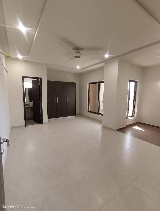 3 Bedroom Apartments Available For Rent in Zarkon Heights G15 20