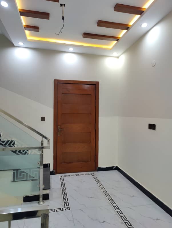 7.32 Marla Facing Park Model House For Sale In Dreams Garden Lahore 9