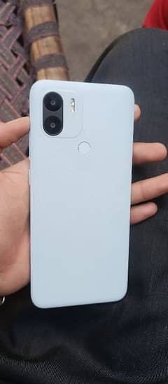 Redmi A1 phone in Neat condition 3/32