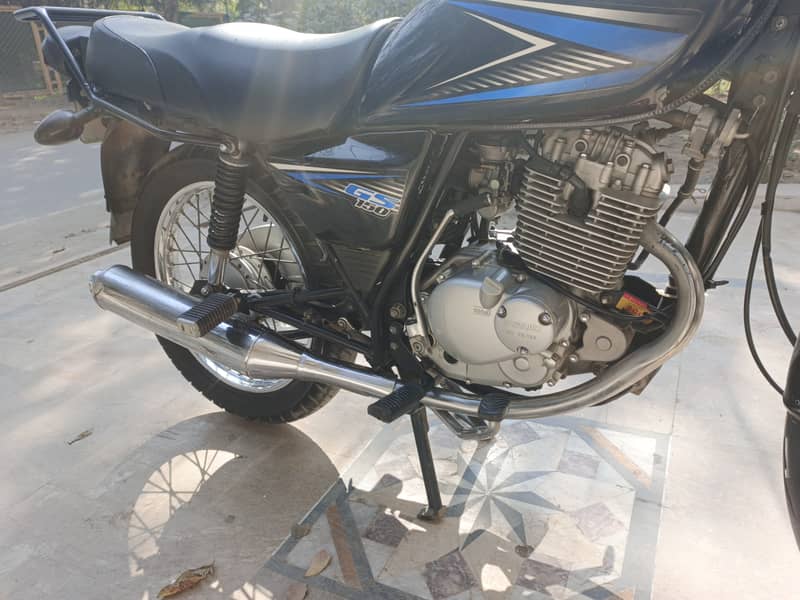 Suzuki GS 150 2023 2