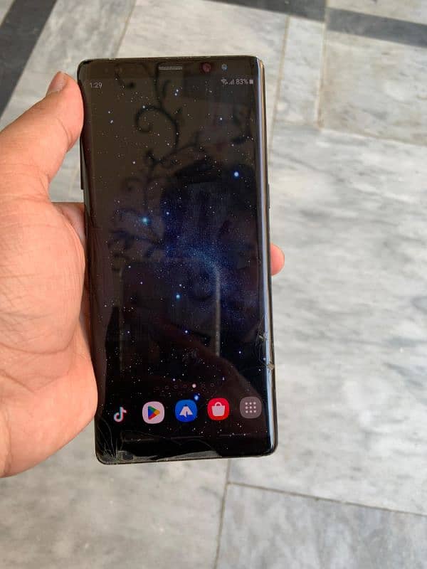 SAMSUNG NOTE 8 NON PTA CONDITION 10 BY 7 6