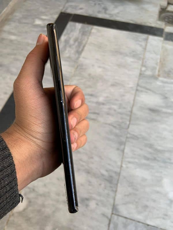 SAMSUNG NOTE 8 NON PTA CONDITION 10 BY 7 9