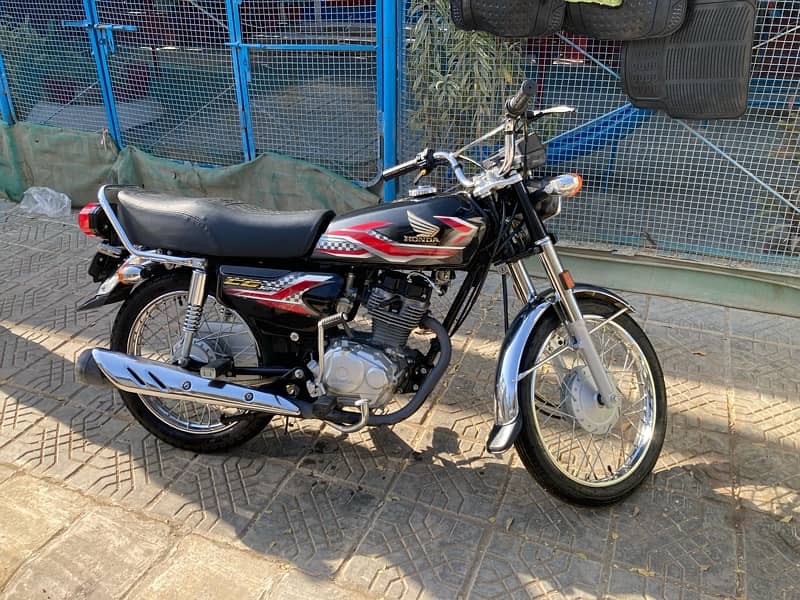 Honda CG-125 2024 0