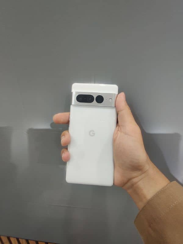 Google pixel 7pro 12/256gb Pta approved 1