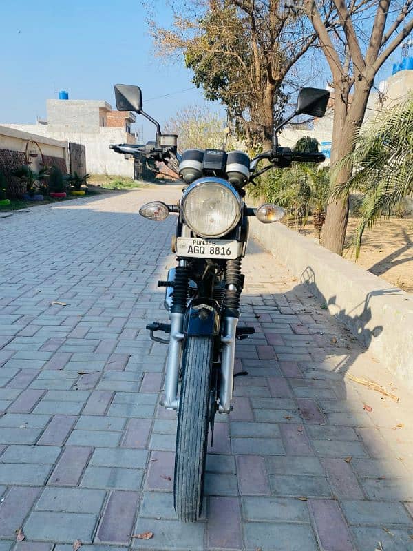 Suzuki GS 150 bike for sale 2