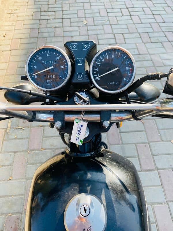 Suzuki GS 150 bike for sale 6